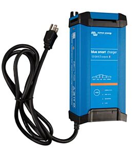 IP22 Blue Smart Charger 12/30(3) 120V NEMA 5-15