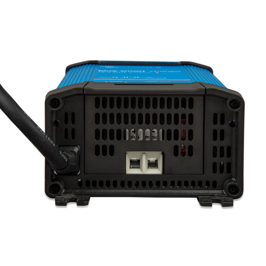IP22 Blue Smart Charger 24/16(1) 120V NEMA 5-15 - Image 4